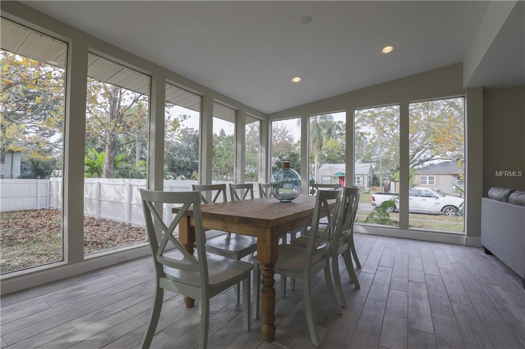 3010 6TH AVENUE N, ST PETERSBURG, Florida 33713, 3 Bedrooms Bedrooms, 4 Rooms Rooms,4 BathroomsBathrooms,Residential,For sale,6TH,U7842618