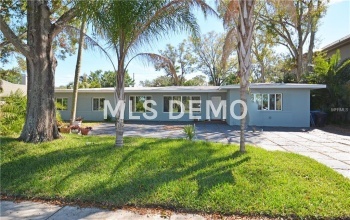 409 SNELL ISLE BOULEVARD NE, ST PETERSBURG, Florida 33704, 3 Bedrooms Bedrooms, 5 Rooms Rooms,3 BathroomsBathrooms,Residential,For sale,SNELL ISLE,U7846490