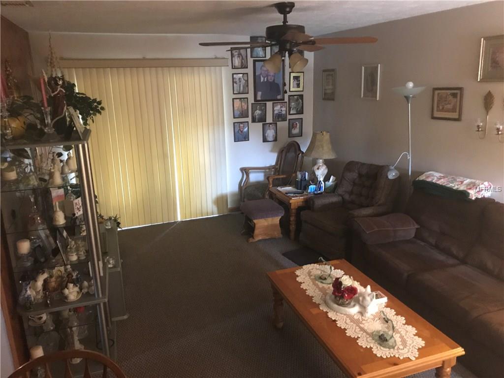 10302 BLUE FIELD COURT, THONOTOSASSA, Florida 33592, 2 Bedrooms Bedrooms, 6 Rooms Rooms,1 BathroomBathrooms,Residential,For sale,BLUE FIELD,T2928339