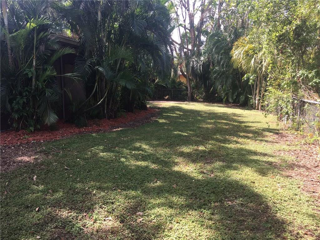 1281 BILTMORE DRIVE, FORT MYERS, Florida 33901, 3 Bedrooms Bedrooms, 5 Rooms Rooms,2 BathroomsBathrooms,Residential,For sale,BILTMORE,U7829711