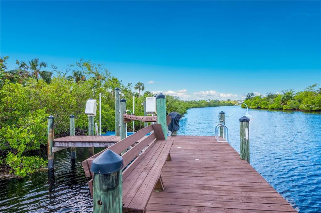 1139 KINGS WAY DRIVE, NOKOMIS, Florida 34275, 3 Bedrooms Bedrooms, 8 Rooms Rooms,3 BathroomsBathrooms,Residential,For sale,KINGS WAY,A4197081