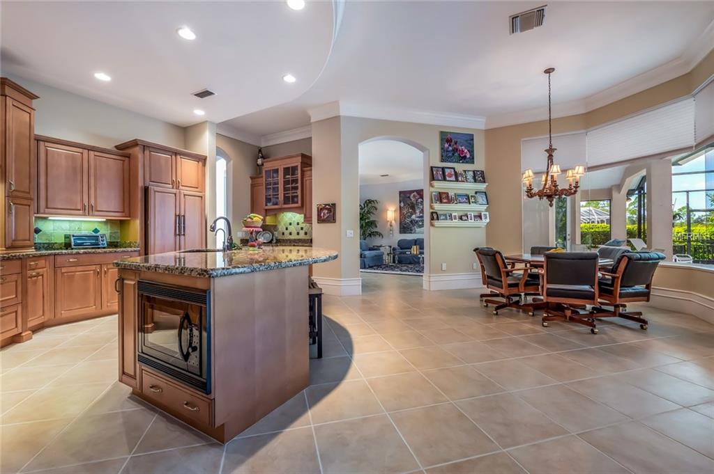 1139 KINGS WAY DRIVE, NOKOMIS, Florida 34275, 3 Bedrooms Bedrooms, 8 Rooms Rooms,3 BathroomsBathrooms,Residential,For sale,KINGS WAY,A4197081