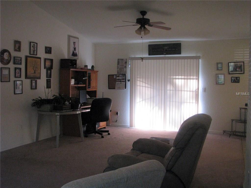 21 SEQUOIA LOOP COURT, OCKLAWAHA, Florida 32179, 3 Bedrooms Bedrooms, 7 Rooms Rooms,2 BathroomsBathrooms,Residential,For sale,SEQUOIA LOOP COURT,G4848371