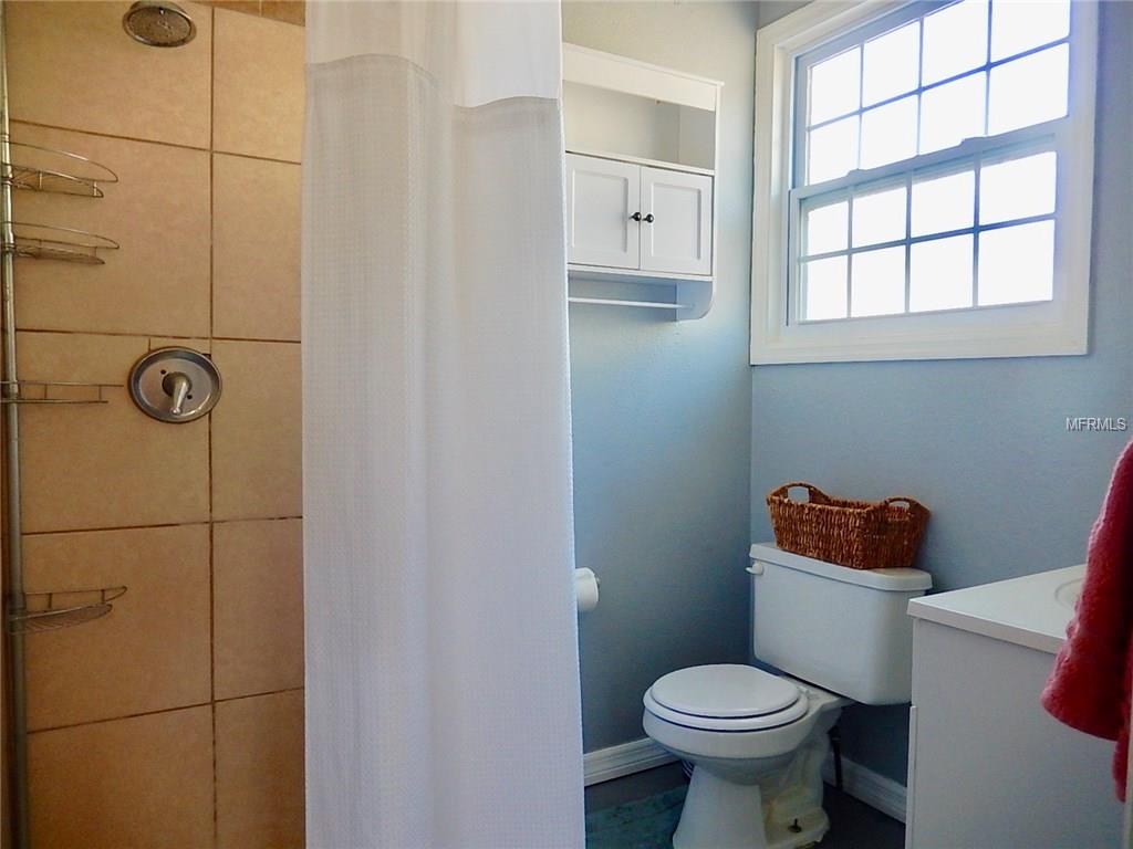 15572 BRISTOL CIRCLE W, CLEARWATER, Florida 33764, 3 Bedrooms Bedrooms, 5 Rooms Rooms,3 BathroomsBathrooms,Residential,For sale,BRISTOL,U7837632