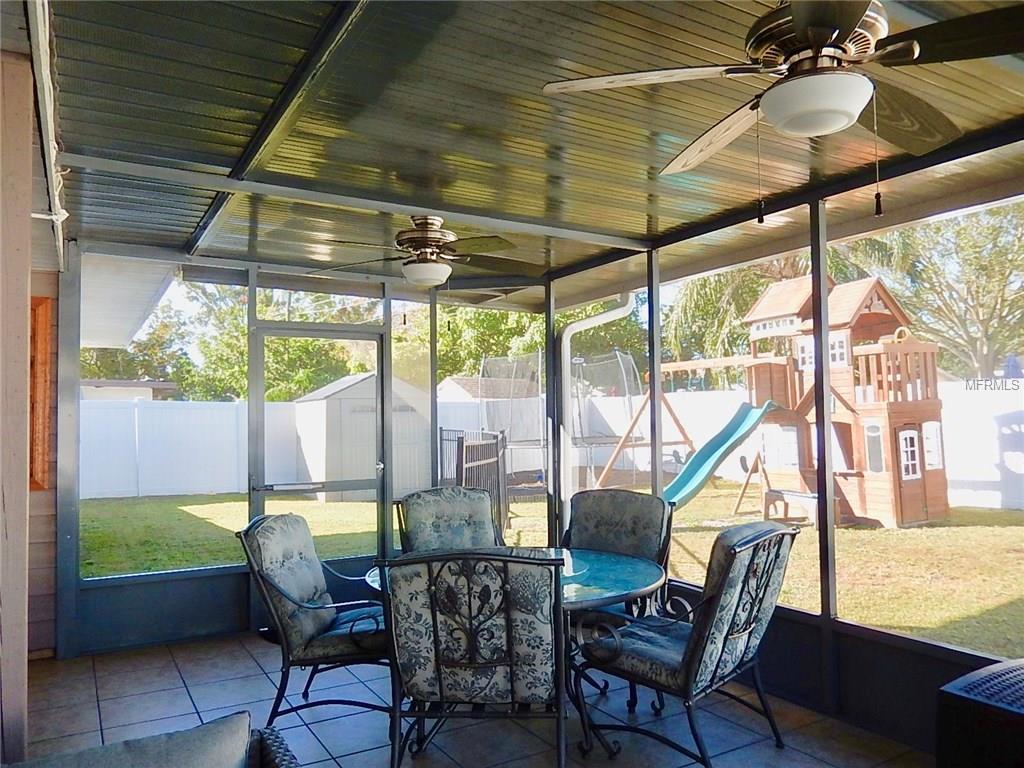 15572 BRISTOL CIRCLE W, CLEARWATER, Florida 33764, 3 Bedrooms Bedrooms, 5 Rooms Rooms,3 BathroomsBathrooms,Residential,For sale,BRISTOL,U7837632