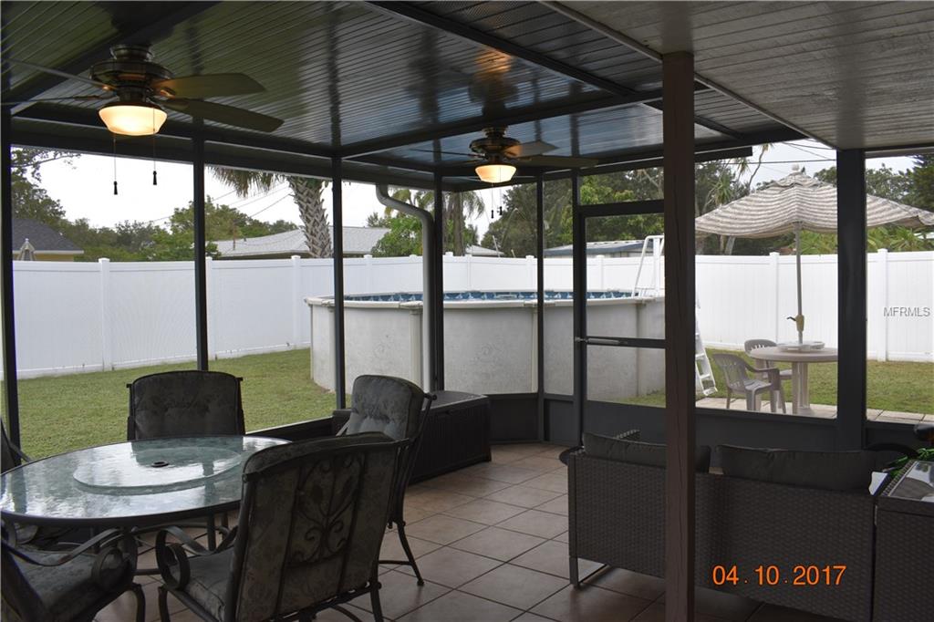 15572 BRISTOL CIRCLE W, CLEARWATER, Florida 33764, 3 Bedrooms Bedrooms, 5 Rooms Rooms,3 BathroomsBathrooms,Residential,For sale,BRISTOL,U7837632