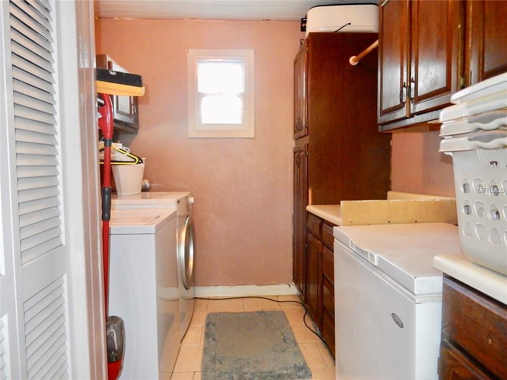 15572 BRISTOL CIRCLE W, CLEARWATER, Florida 33764, 3 Bedrooms Bedrooms, 5 Rooms Rooms,3 BathroomsBathrooms,Residential,For sale,BRISTOL,U7837632