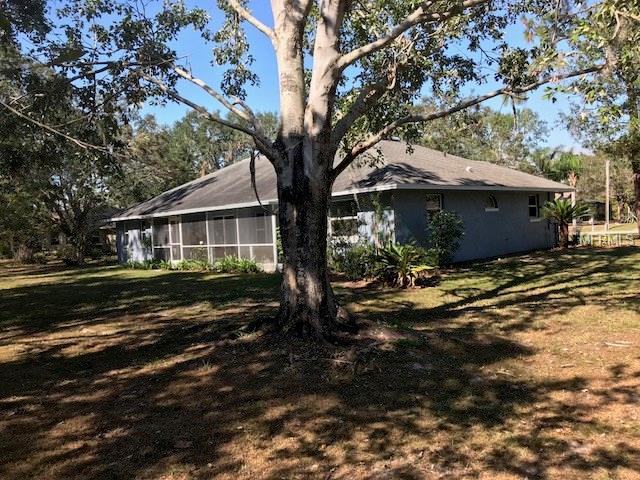 1415 ENGLEWOOD DRIVE, SAINT CLOUD, Florida 34772, 3 Bedrooms Bedrooms, 6 Rooms Rooms,2 BathroomsBathrooms,Residential,For sale,ENGLEWOOD,S4853907