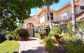 5807 FAIRWOODS CIRCLE, SARASOTA, Florida 34243, 3 Bedrooms Bedrooms, 5 Rooms Rooms,2 BathroomsBathrooms,Residential,For sale,FAIRWOODS,A4204601