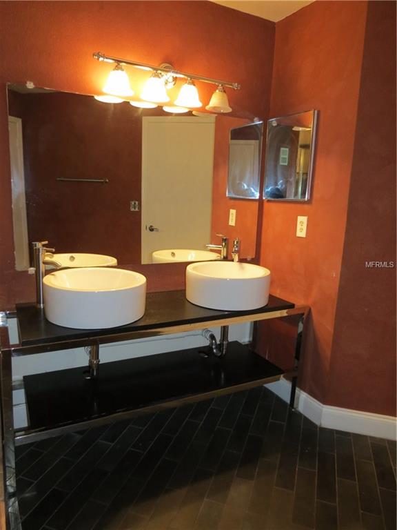 7340 WESTPOINTE BOULEVARD, ORLANDO, Florida 32835, 3 Bedrooms Bedrooms, 7 Rooms Rooms,2 BathroomsBathrooms,Residential,For sale,WESTPOINTE,O5555176