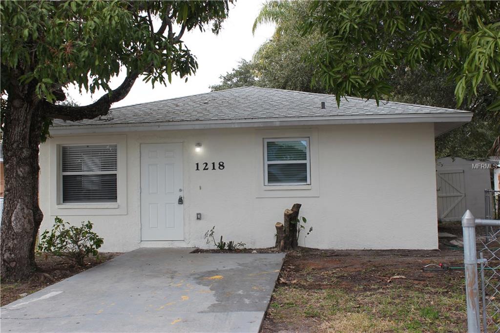 1218 7TH STREET W, BRADENTON, Florida 34205, 3 Bedrooms Bedrooms, 5 Rooms Rooms,2 BathroomsBathrooms,Residential,For sale,7TH,A4209214