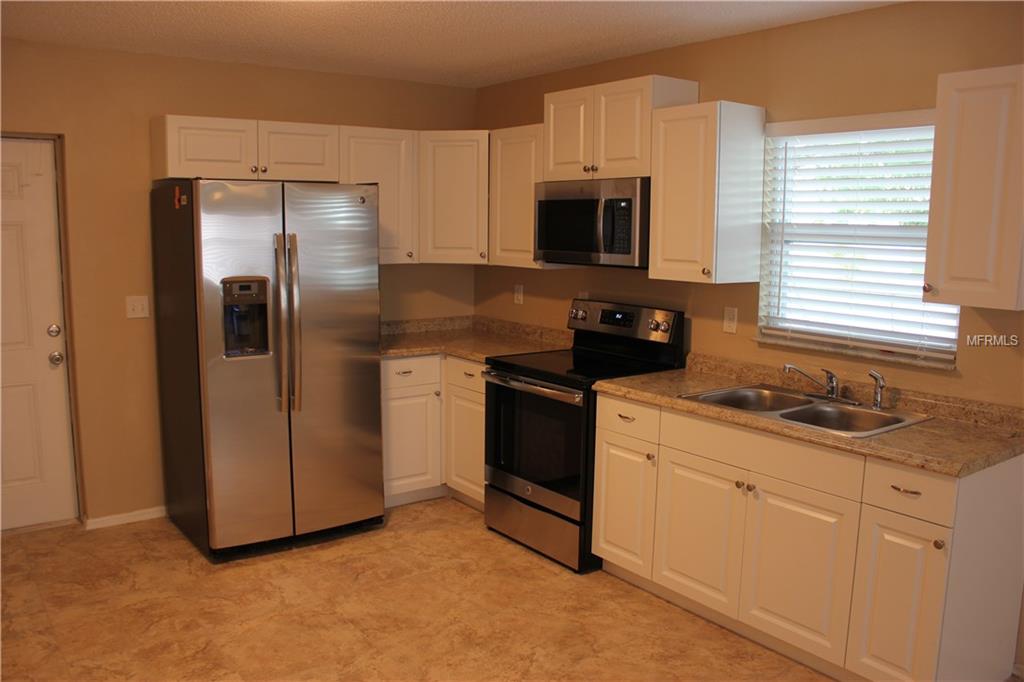 1218 7TH STREET W, BRADENTON, Florida 34205, 3 Bedrooms Bedrooms, 5 Rooms Rooms,2 BathroomsBathrooms,Residential,For sale,7TH,A4209214