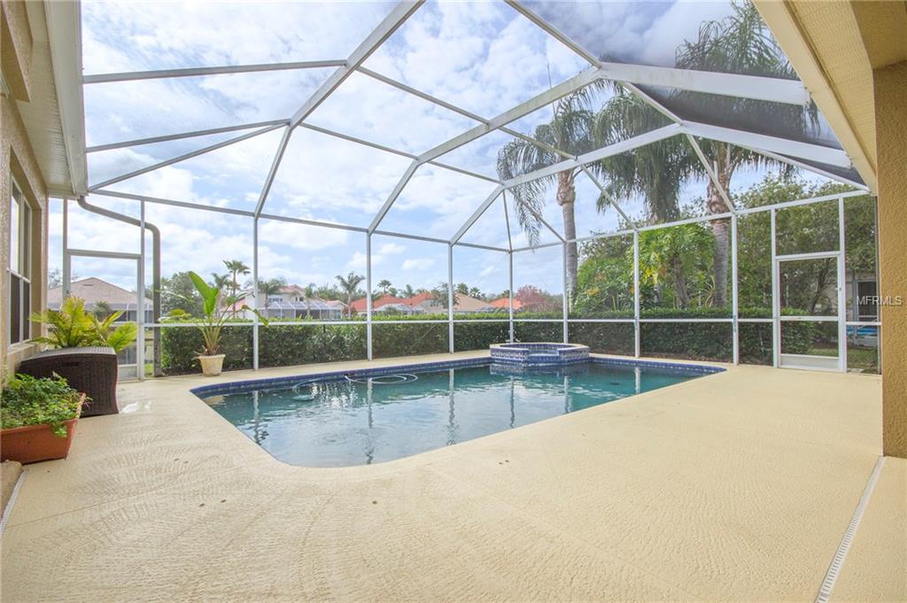 10211 WATERSIDE OAKS DRIVE, TAMPA, Florida 33647, 5 Bedrooms Bedrooms, 9 Rooms Rooms,4 BathroomsBathrooms,Residential,For sale,WATERSIDE OAKS,T2928211