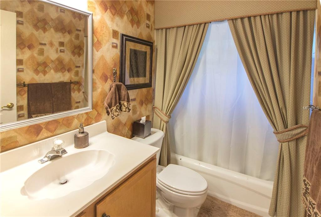 10211 WATERSIDE OAKS DRIVE, TAMPA, Florida 33647, 5 Bedrooms Bedrooms, 9 Rooms Rooms,4 BathroomsBathrooms,Residential,For sale,WATERSIDE OAKS,T2928211