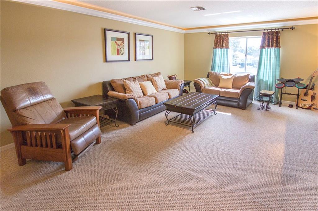 10211 WATERSIDE OAKS DRIVE, TAMPA, Florida 33647, 5 Bedrooms Bedrooms, 9 Rooms Rooms,4 BathroomsBathrooms,Residential,For sale,WATERSIDE OAKS,T2928211