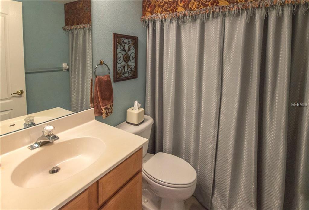 10211 WATERSIDE OAKS DRIVE, TAMPA, Florida 33647, 5 Bedrooms Bedrooms, 9 Rooms Rooms,4 BathroomsBathrooms,Residential,For sale,WATERSIDE OAKS,T2928211