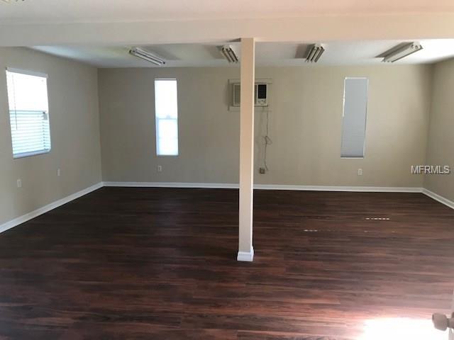 10438 VALENCIA ROAD, SEMINOLE, Florida 33772, 3 Bedrooms Bedrooms, 8 Rooms Rooms,1 BathroomBathrooms,Residential,For sale,VALENCIA,U7847612