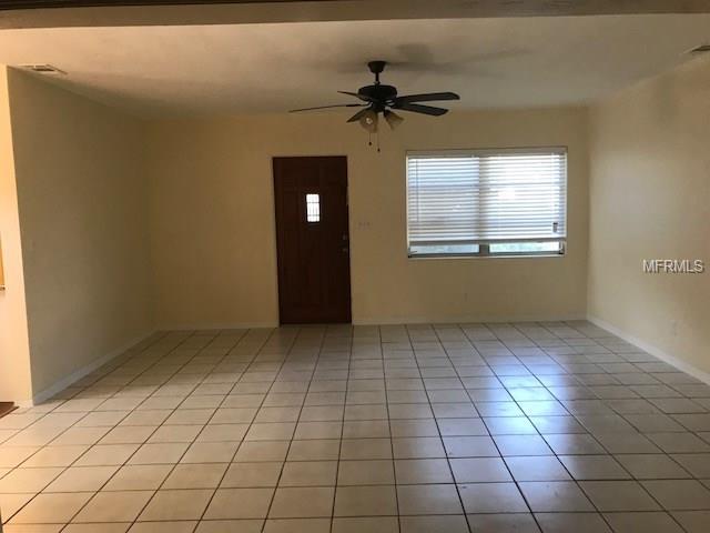 10438 VALENCIA ROAD, SEMINOLE, Florida 33772, 3 Bedrooms Bedrooms, 8 Rooms Rooms,1 BathroomBathrooms,Residential,For sale,VALENCIA,U7847612