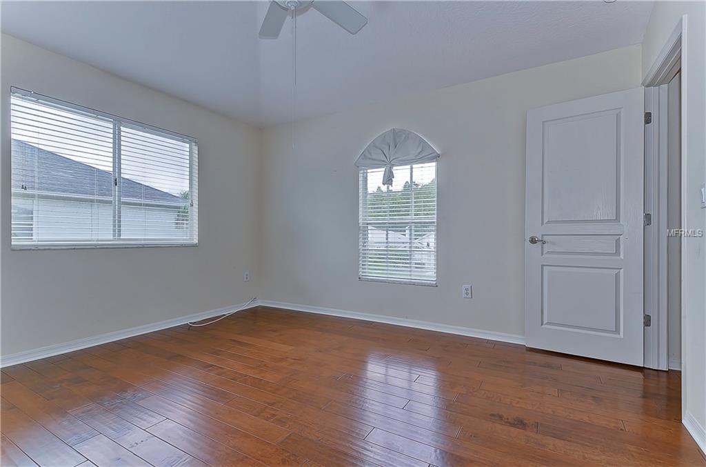 18919 SAINT LAURENT DRIVE, LUTZ, Florida 33558, 5 Bedrooms Bedrooms, 7 Rooms Rooms,4 BathroomsBathrooms,Residential,For sale,SAINT LAURENT,T2887170