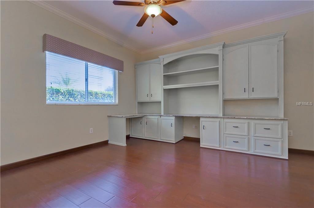 18919 SAINT LAURENT DRIVE, LUTZ, Florida 33558, 5 Bedrooms Bedrooms, 7 Rooms Rooms,4 BathroomsBathrooms,Residential,For sale,SAINT LAURENT,T2887170