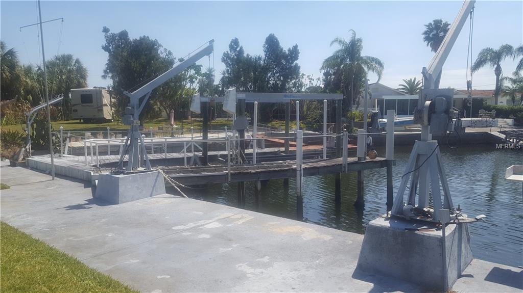 4452 TOPSAIL TRAIL, NEW PORT RICHEY, Florida 34652, 2 Bedrooms Bedrooms, 7 Rooms Rooms,2 BathroomsBathrooms,Residential,For sale,TOPSAIL,U7829720