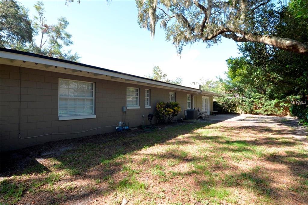 970 MOJAVE TRAIL, MAITLAND, Florida 32751, 4 Bedrooms Bedrooms, 5 Rooms Rooms,2 BathroomsBathrooms,Residential,For sale,MOJAVE,O5541970