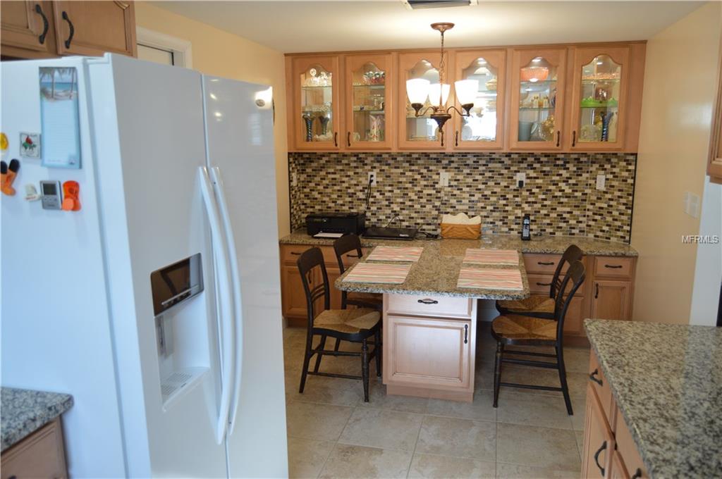 4152 STAR ISLAND DRIVE, HOLIDAY, Florida 34691, 2 Bedrooms Bedrooms, 5 Rooms Rooms,2 BathroomsBathrooms,Residential,For sale,STAR ISLAND,T2916747