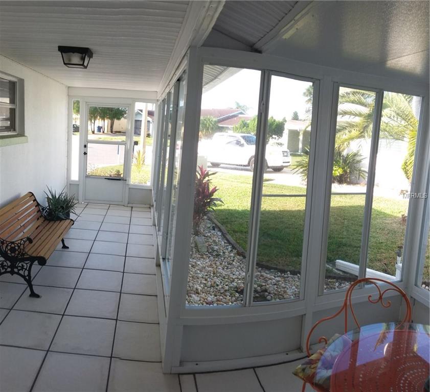4152 STAR ISLAND DRIVE, HOLIDAY, Florida 34691, 2 Bedrooms Bedrooms, 5 Rooms Rooms,2 BathroomsBathrooms,Residential,For sale,STAR ISLAND,T2916747