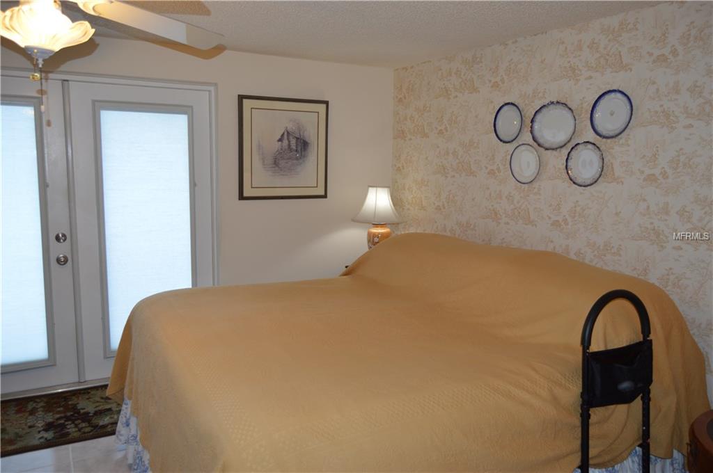 4152 STAR ISLAND DRIVE, HOLIDAY, Florida 34691, 2 Bedrooms Bedrooms, 5 Rooms Rooms,2 BathroomsBathrooms,Residential,For sale,STAR ISLAND,T2916747