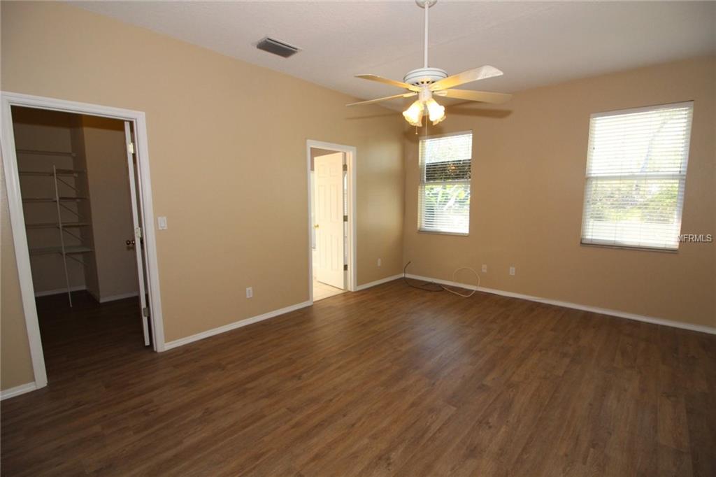 106 PEREGRINE COURT, WINTER SPRINGS, Florida 32708, 3 Bedrooms Bedrooms, 7 Rooms Rooms,2 BathroomsBathrooms,Residential,For sale,PEREGRINE,O5552178