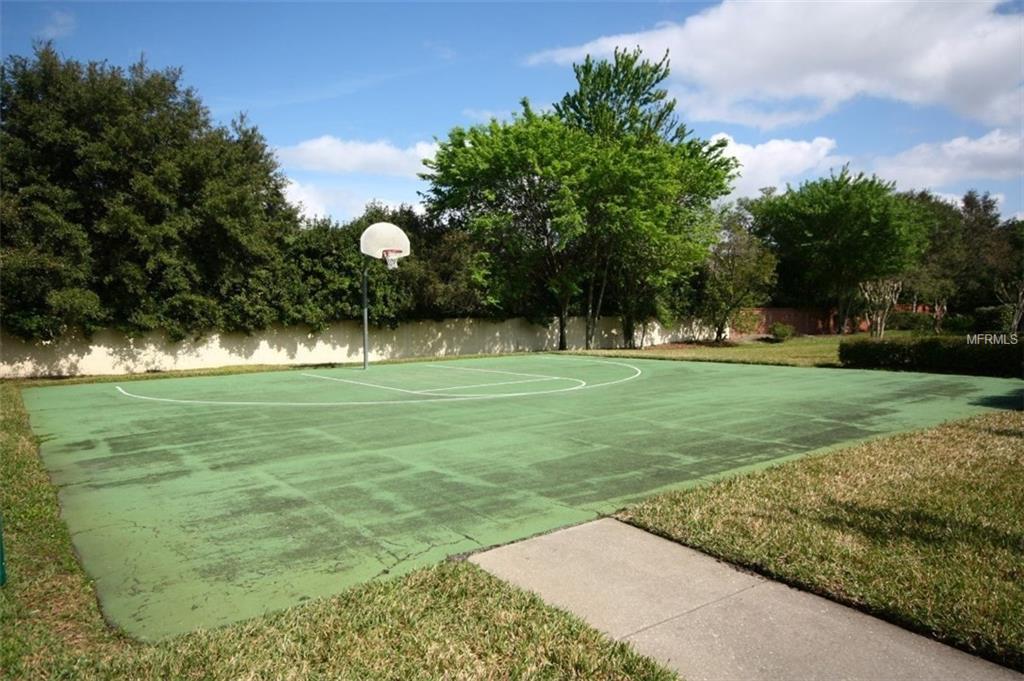 106 PEREGRINE COURT, WINTER SPRINGS, Florida 32708, 3 Bedrooms Bedrooms, 7 Rooms Rooms,2 BathroomsBathrooms,Residential,For sale,PEREGRINE,O5552178