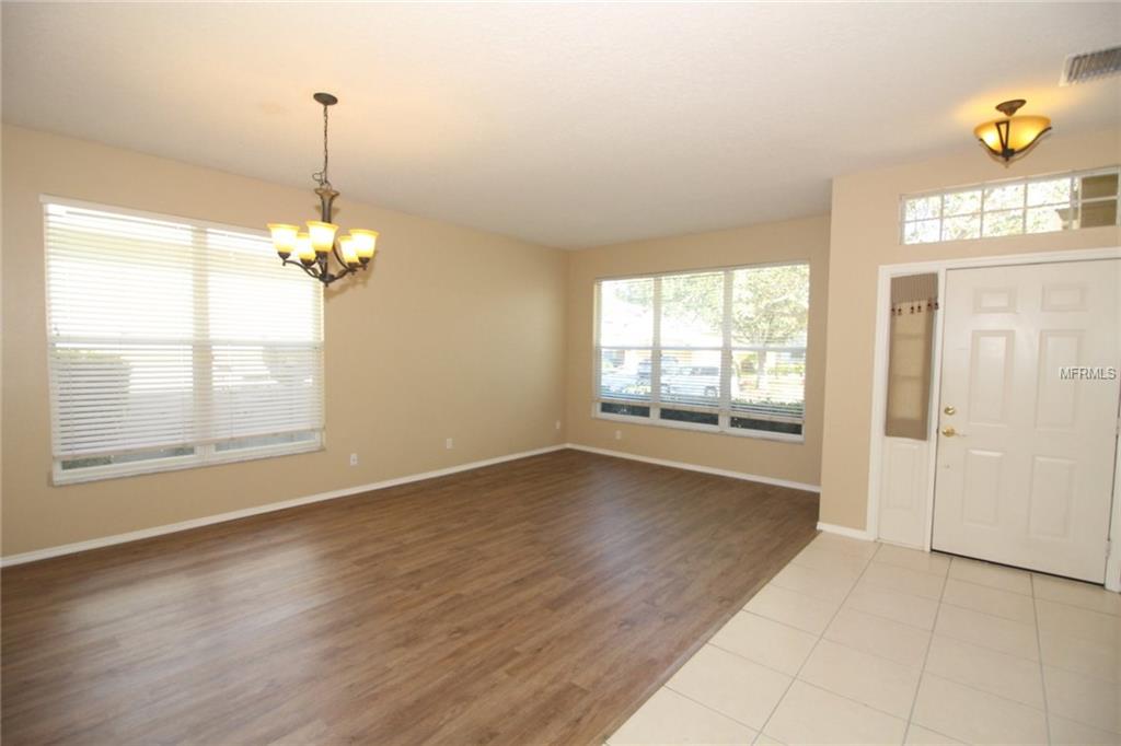 106 PEREGRINE COURT, WINTER SPRINGS, Florida 32708, 3 Bedrooms Bedrooms, 7 Rooms Rooms,2 BathroomsBathrooms,Residential,For sale,PEREGRINE,O5552178