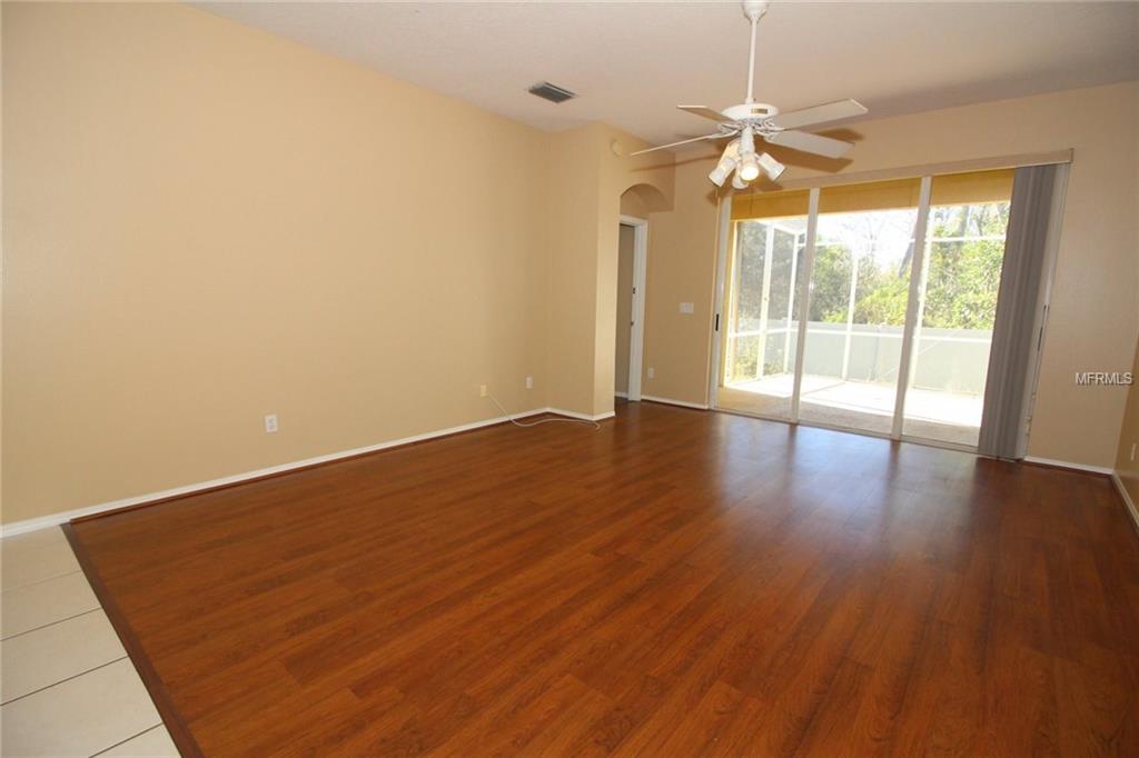 106 PEREGRINE COURT, WINTER SPRINGS, Florida 32708, 3 Bedrooms Bedrooms, 7 Rooms Rooms,2 BathroomsBathrooms,Residential,For sale,PEREGRINE,O5552178