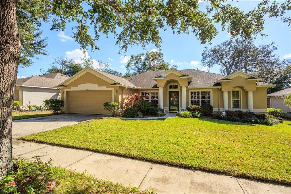 7032 HIAWASSEE OVERLOOK DRIVE, ORLANDO, Florida 32835, 4 Bedrooms Bedrooms, 8 Rooms Rooms,2 BathroomsBathrooms,Residential,For sale,HIAWASSEE OVERLOOK,O5555183