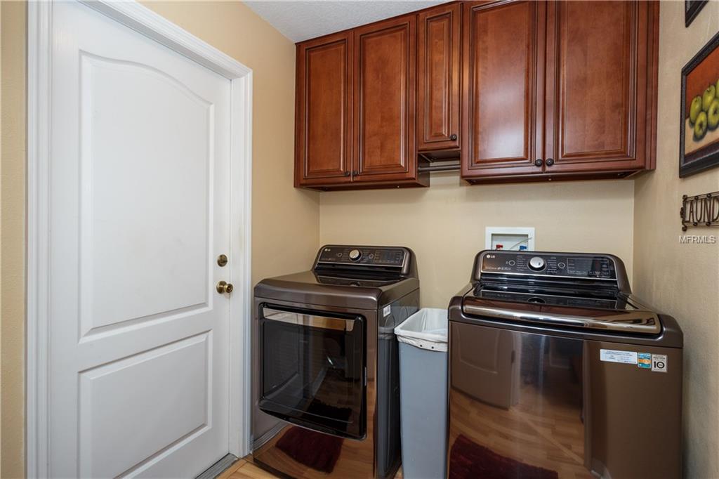 7032 HIAWASSEE OVERLOOK DRIVE, ORLANDO, Florida 32835, 4 Bedrooms Bedrooms, 8 Rooms Rooms,2 BathroomsBathrooms,Residential,For sale,HIAWASSEE OVERLOOK,O5555183