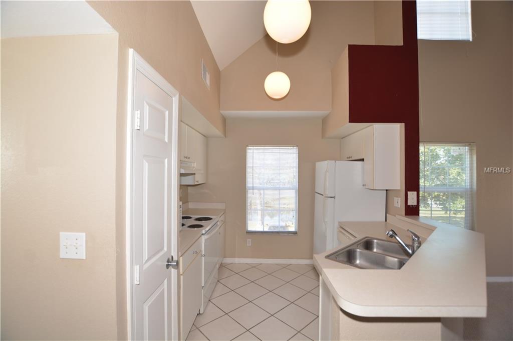 9360 LAKE CHASE ISLAND WAY, TAMPA, Florida 33626, 1 Bedroom Bedrooms, 4 Rooms Rooms,1 BathroomBathrooms,Residential,For sale,LAKE CHASE ISLAND,T2924839