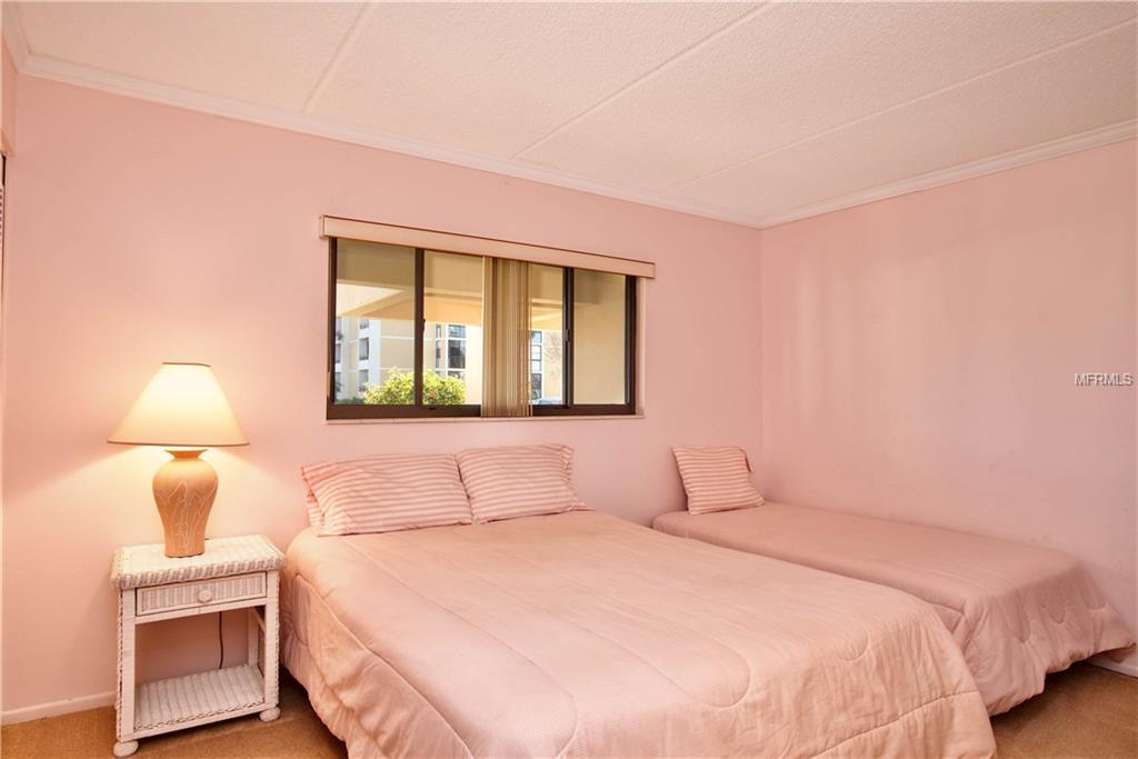 868 BAYWAY BOULEVARD, CLEARWATER BEACH, Florida 33767, 2 Bedrooms Bedrooms, 3 Rooms Rooms,2 BathroomsBathrooms,Residential,For sale,BAYWAY,U7845785