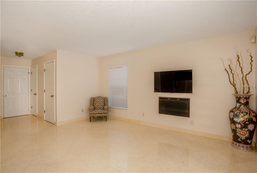 1351 AUGUSTA NATIONAL BOULEVARD, WINTER SPRINGS, Florida 32708, 4 Bedrooms Bedrooms, 8 Rooms Rooms,3 BathroomsBathrooms,Residential,For sale,AUGUSTA NATIONAL,S4856587