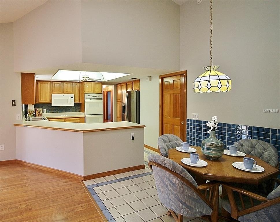 2165 LAKEBREEZE WAY, DELTONA, Florida 32738, 3 Bedrooms Bedrooms, 10 Rooms Rooms,2 BathroomsBathrooms,Residential,For sale,LAKEBREEZE,O5560926