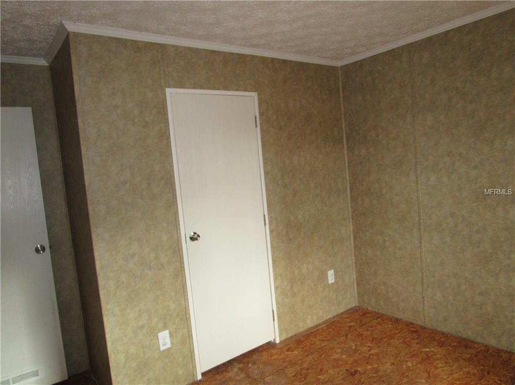 2019 E STATE ROAD 60, PLANT CITY, Florida 33567, 3 Bedrooms Bedrooms, 6 Rooms Rooms,2 BathroomsBathrooms,Residential,For sale,STATE ROAD 60,T2928583