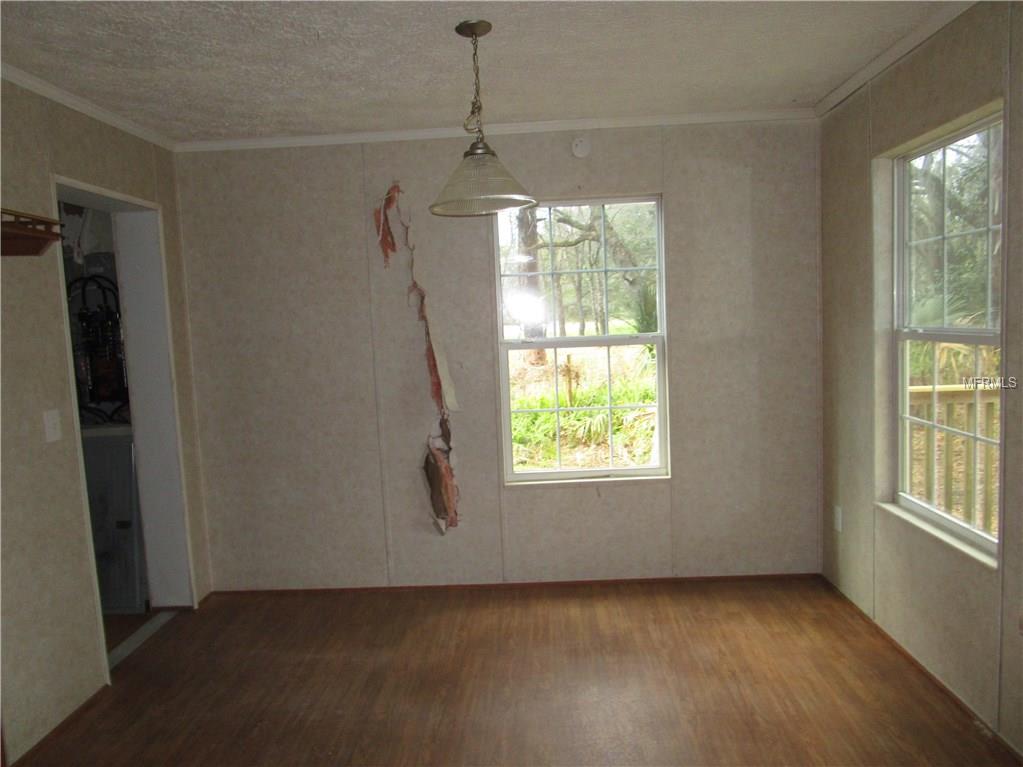 2019 E STATE ROAD 60, PLANT CITY, Florida 33567, 3 Bedrooms Bedrooms, 6 Rooms Rooms,2 BathroomsBathrooms,Residential,For sale,STATE ROAD 60,T2928583