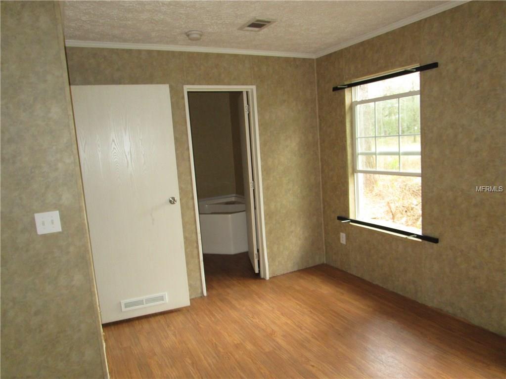 2019 E STATE ROAD 60, PLANT CITY, Florida 33567, 3 Bedrooms Bedrooms, 6 Rooms Rooms,2 BathroomsBathrooms,Residential,For sale,STATE ROAD 60,T2928583