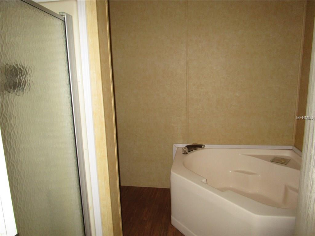 2019 E STATE ROAD 60, PLANT CITY, Florida 33567, 3 Bedrooms Bedrooms, 6 Rooms Rooms,2 BathroomsBathrooms,Residential,For sale,STATE ROAD 60,T2928583