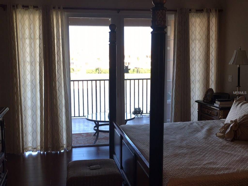 10 FRANKLIN COURT S, ST PETERSBURG, Florida 33711, 3 Bedrooms Bedrooms, 5 Rooms Rooms,2 BathroomsBathrooms,Residential,For sale,FRANKLIN,T2845208