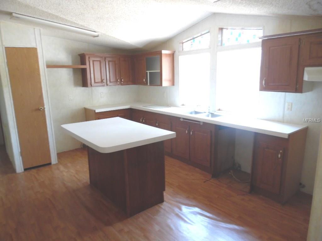 10525 BRAVE LANE, HUDSON, Florida 34667, 7 Bedrooms Bedrooms, 3 Rooms Rooms,5 BathroomsBathrooms,Residential,For sale,BRAVE,W7632923