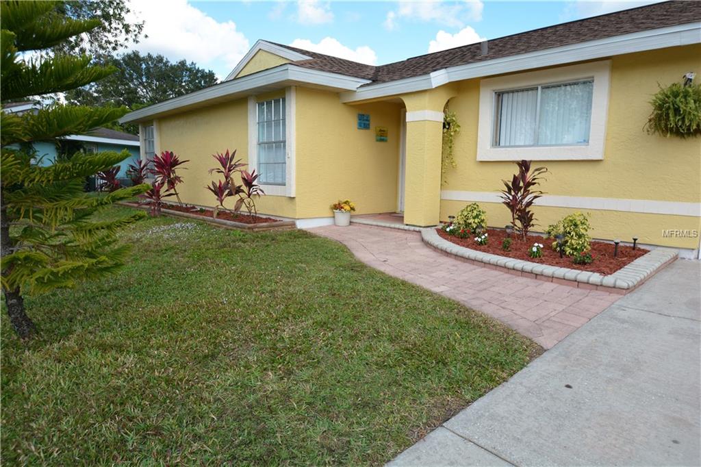 3218 MONTCLAIR CIR, NORTH PORT, Florida 34287, 3 Bedrooms Bedrooms, 6 Rooms Rooms,2 BathroomsBathrooms,Residential,For sale,MONTCLAIR CIR,A4202265