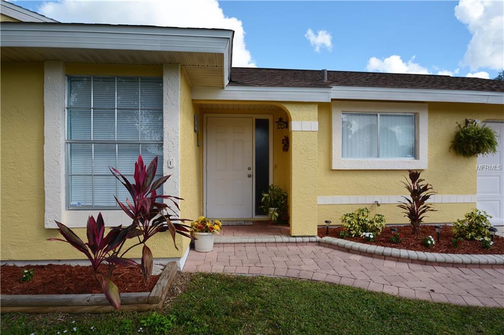 3218 MONTCLAIR CIR, NORTH PORT, Florida 34287, 3 Bedrooms Bedrooms, 6 Rooms Rooms,2 BathroomsBathrooms,Residential,For sale,MONTCLAIR CIR,A4202265