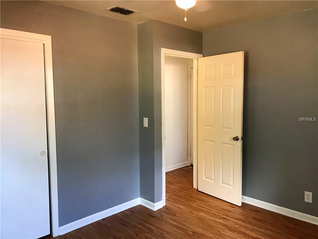 6406 S CLARK AVENUE, TAMPA, Florida 33616, 3 Bedrooms Bedrooms, 5 Rooms Rooms,1 BathroomBathrooms,Residential,For sale,CLARK,W7635853