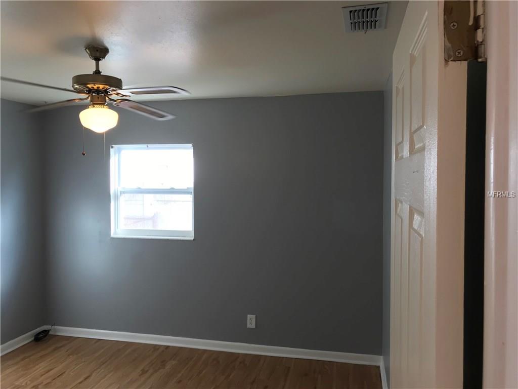 6406 S CLARK AVENUE, TAMPA, Florida 33616, 3 Bedrooms Bedrooms, 5 Rooms Rooms,1 BathroomBathrooms,Residential,For sale,CLARK,W7635853