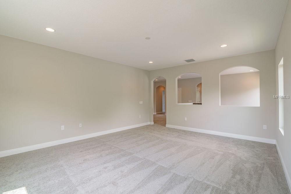 1200 MUROK WAY S, SAINT PETERSBURG, Florida 33705, 5 Bedrooms Bedrooms, 8 Rooms Rooms,4 BathroomsBathrooms,Residential,For sale,MUROK,T2923979